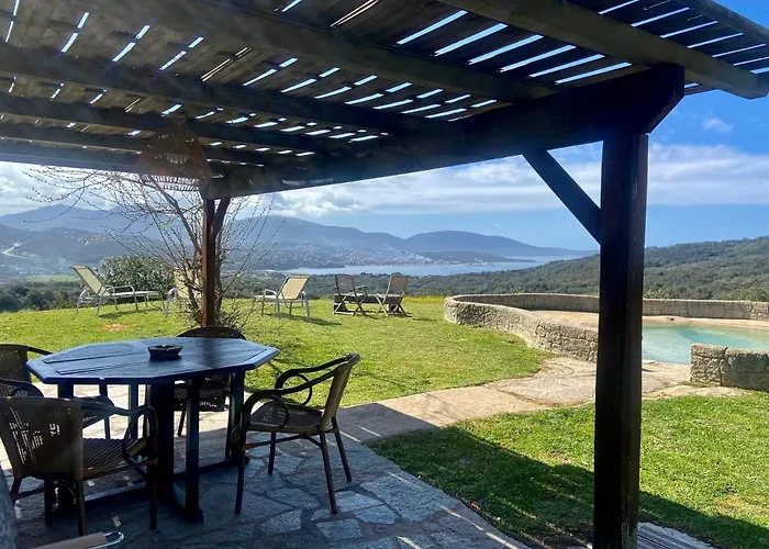 Bergerie Paradisu, Domaine De L Ogliastru Olmeto (Corsica)