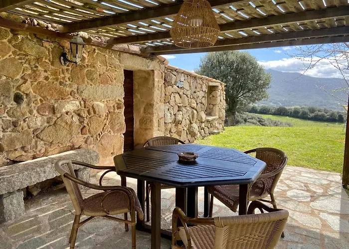 Semesterbostad Bergerie Paradisu, Domaine De L Ogliastru Olmeto (Corsica)